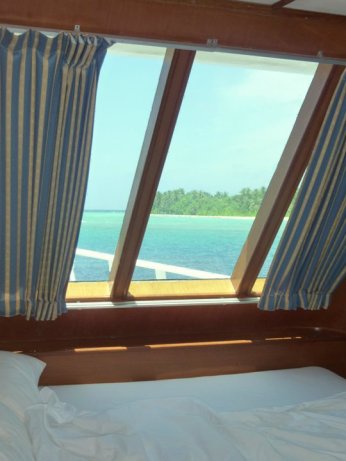 sea sickness cabin