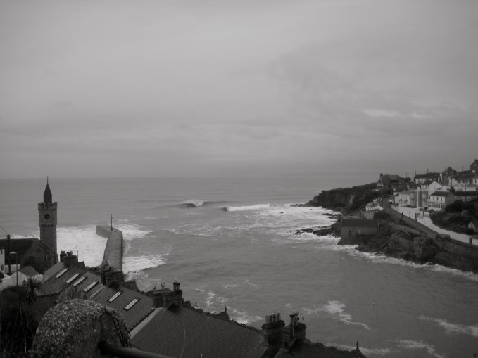 Porthleven surf